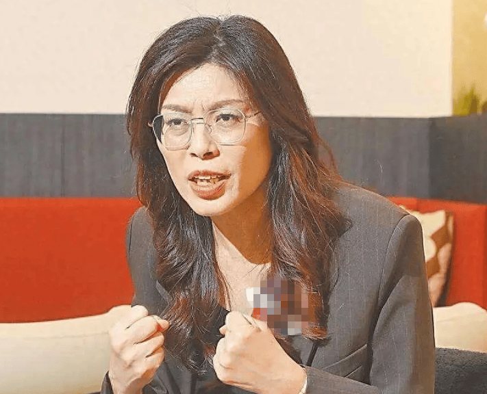 郑丽文：两岸定海神针就是“九二共识”<strong></p>
<p>第一理财</strong>，让台湾远离战火就是反“台独”