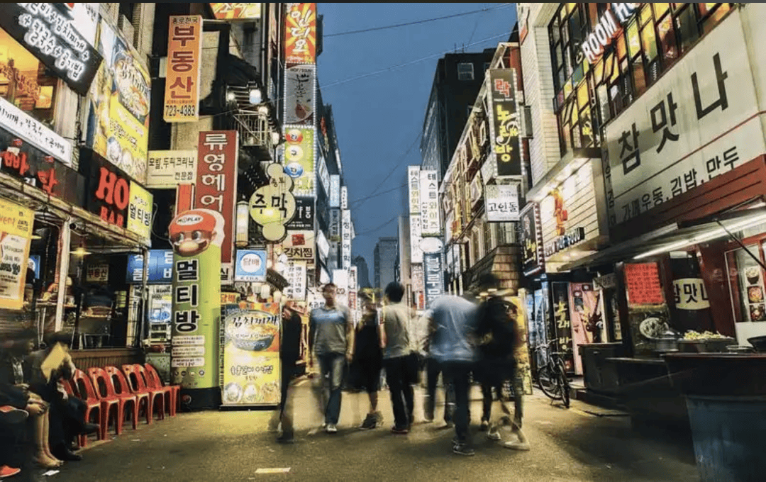 “打车300、烤肉1000”<strong></p>
<p>第一理财</strong>,第一批免签去韩国的人已经“破产”了