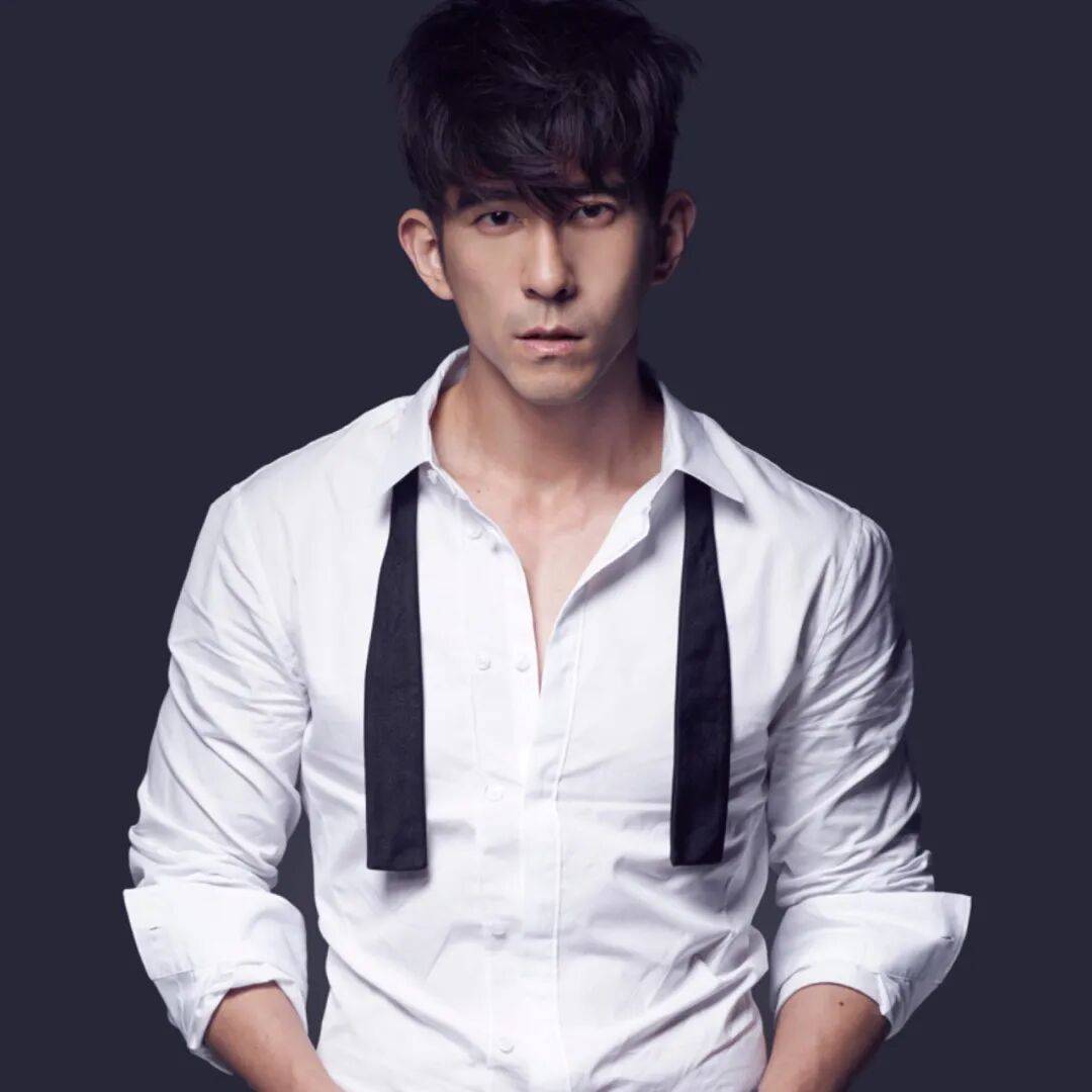 演员贾静雯回应修杰楷被拘提:震惊不已<strong></p>
<p>深圳理财</strong>,孩子目睹父亲被上铐受惊吓