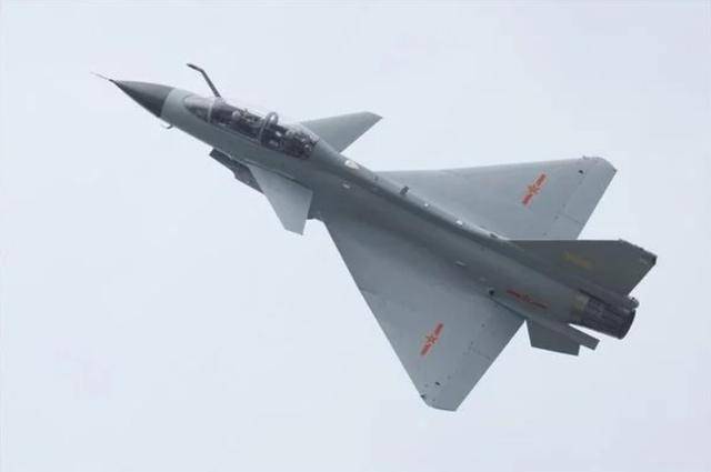 印尼买歼-10又生变<strong></p>
<p>深圳理财</strong>,90亿美元预算缩水到16亿,或考虑买退役战机