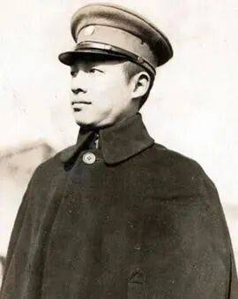 确认了<strong></p>
<p>银行理财基金</strong>!是著名歌手刘若英的爷爷