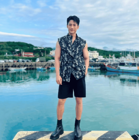 男演员周孝安<strong></p>
<p>商业银行理财</strong>,被逮捕!