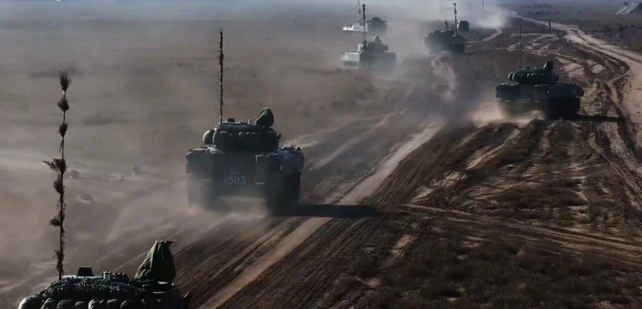 大场面!机器狗、无人机开路<strong></p>
<p>e理财</strong>,实兵对抗演练画面公布