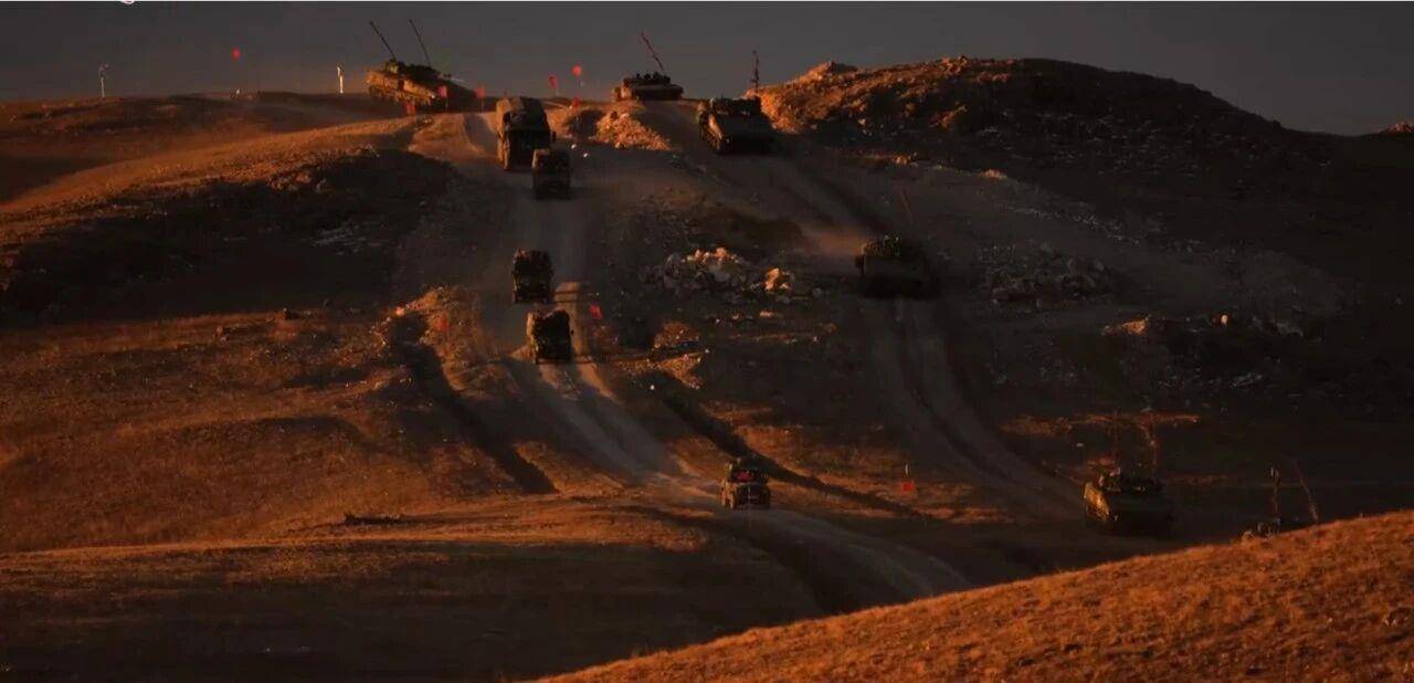 大场面!机器狗、无人机开路<strong></p>
<p>e理财</strong>,实兵对抗演练画面公布