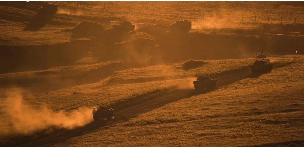 大场面!机器狗、无人机开路<strong></p>
<p>e理财</strong>,实兵对抗演练画面公布