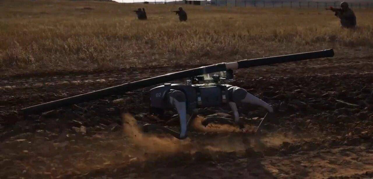 大场面!机器狗、无人机开路<strong></p>
<p>e理财</strong>,实兵对抗演练画面公布