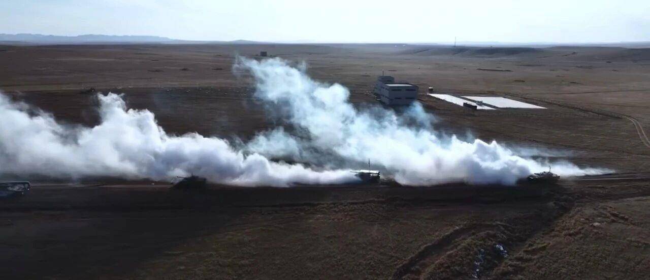 大场面!机器狗、无人机开路<strong></p>
<p>e理财</strong>,实兵对抗演练画面公布