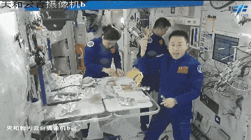 太空烧烤??来看航天员们的“吃饭历程”<strong></p>
<p>e理财</strong>!