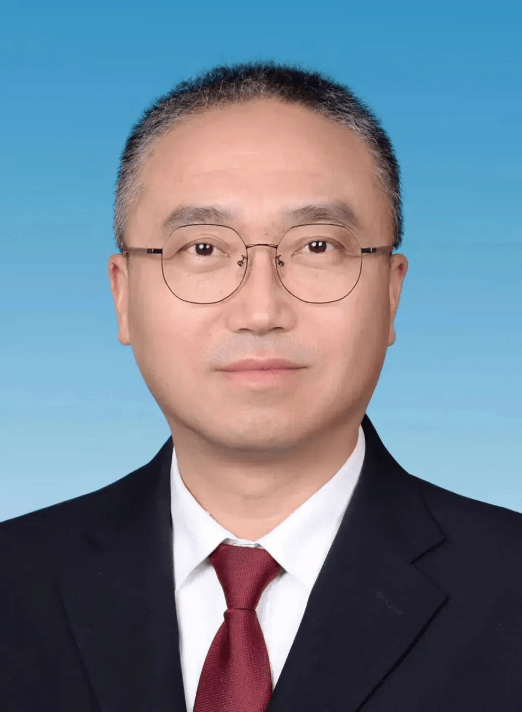 多名省级党委秘书长调整<strong></p>
<p>个人银行理财</strong>,4人跨省履新