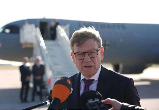 连续有两位国王访华<strong></p>
<p>个人银行理财</strong>,其中一位是建交以来首访,证明了什么?