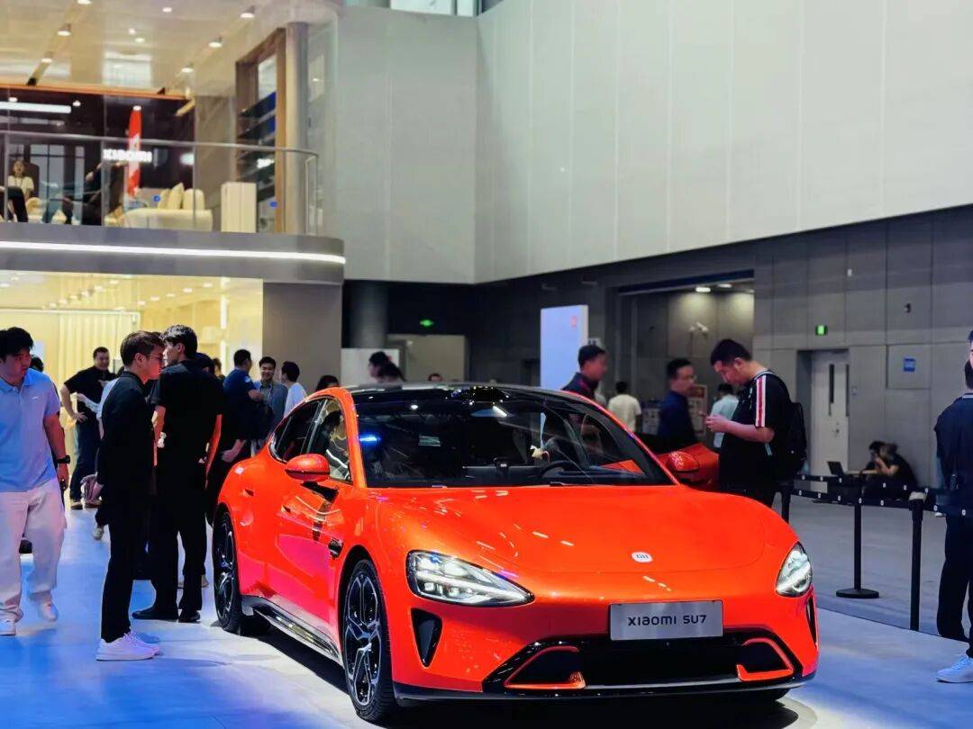 小米SU7常州再起火<strong></p>
<p>1万理财</strong>!车主称“锂电池未及时取出”