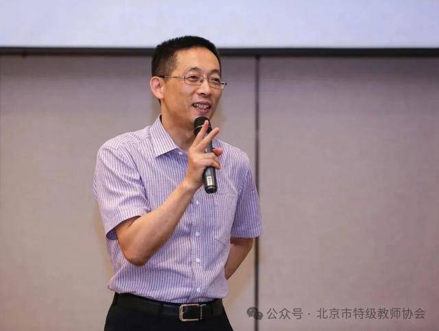 施一公:无论什么学科<strong></p>
<p>理财保本</strong>,物理、工程、生物、文科,我认为最不重要的是智商!