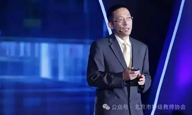 施一公:无论什么学科<strong></p>
<p>理财保本</strong>,物理、工程、生物、文科,我认为最不重要的是智商!