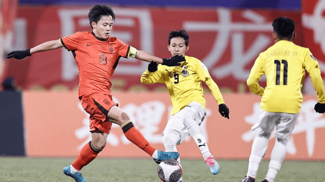 三连胜<strong></p>
<p>2017理财</strong>!U17男足亚预赛中国队12∶0大胜文莱队