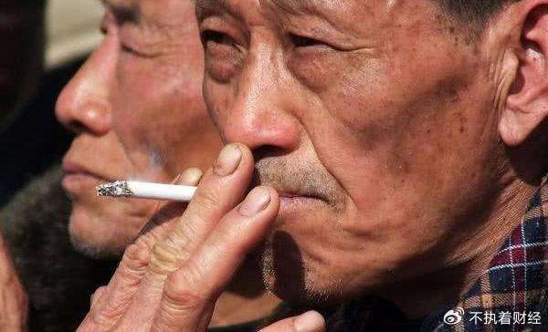 香烟价格再次“调整”<strong></p>
<p>2017理财</strong>,10元以下香烟或将成为历史?烟民们要知晓