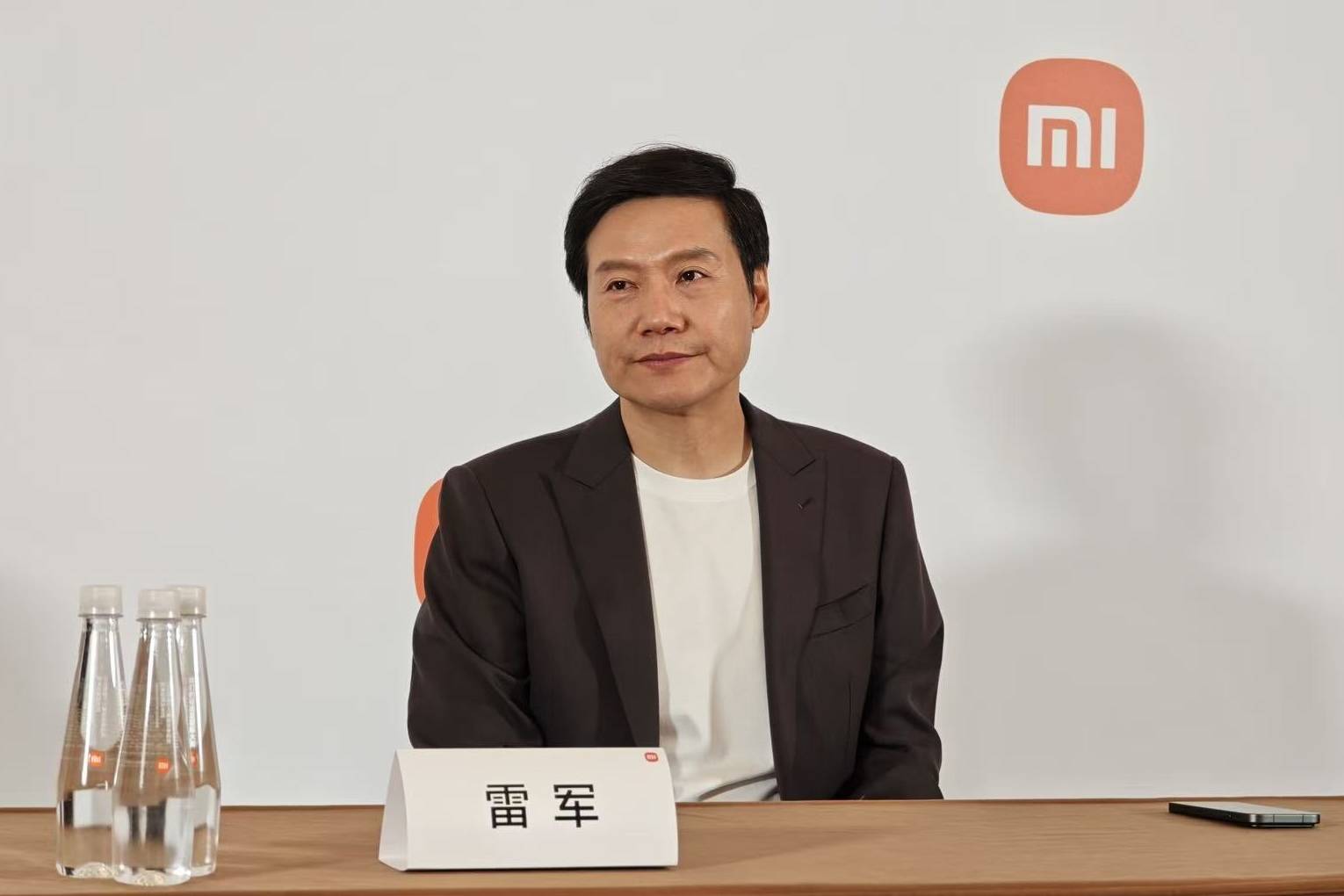 雷军宣布1亿港元增持后<strong></p>
<p>2017理财</strong>,小米港股美股迎来上涨