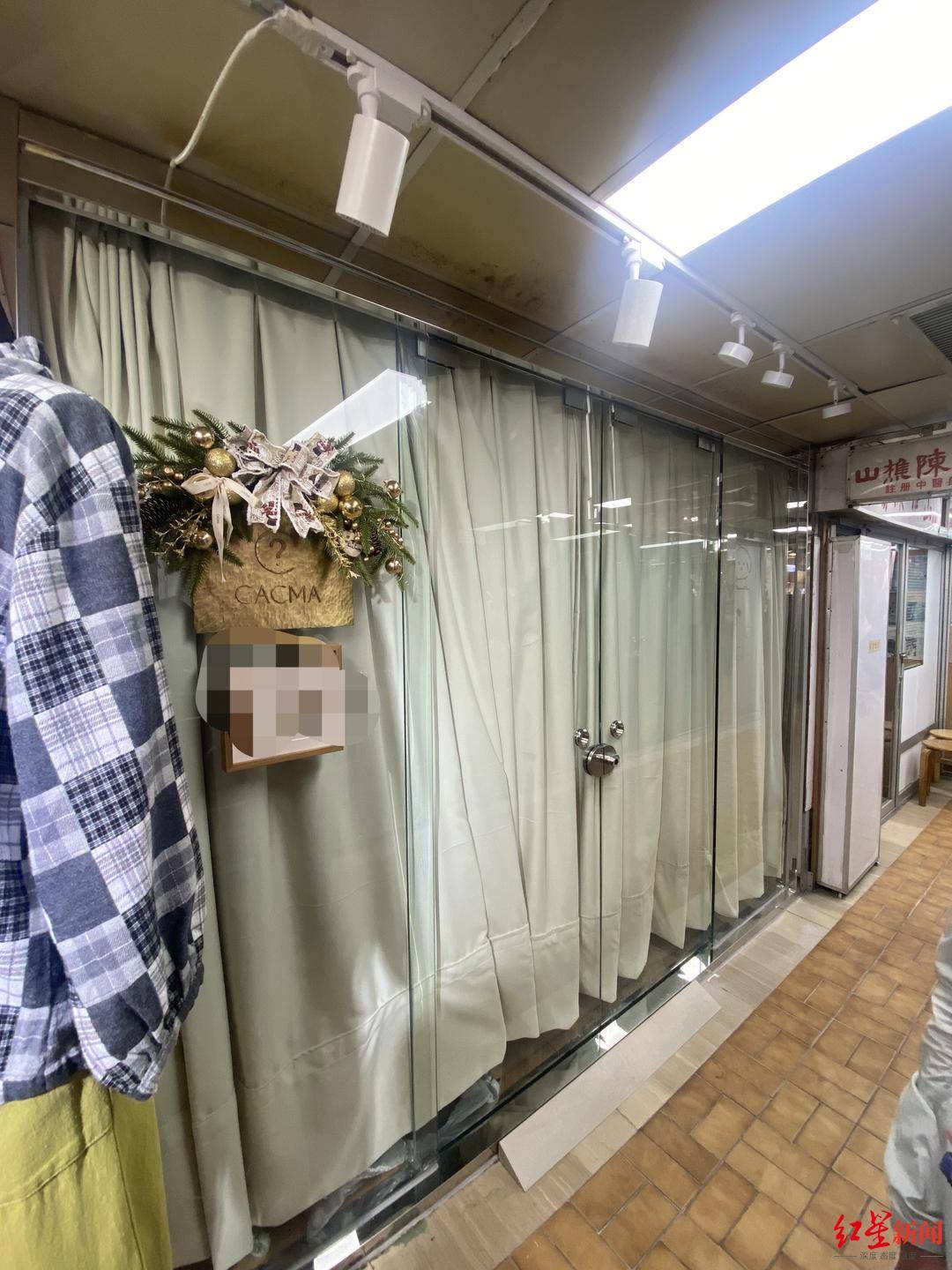 香港消防员何伟豪殉职后<strong></p>
<p>银行定期理财</strong>,女友关了服装店 朋友:她心情不好,短期不会回来开店了