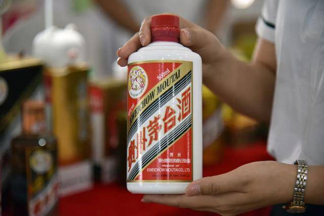 飞天茅台快逼近1499元<strong></p>
<p>银行定期理财</strong>了