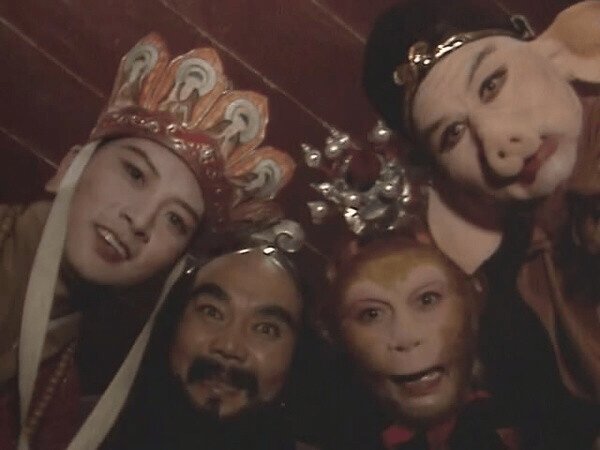 “50块帆布包配3000块包挂”<strong></p>
<p>理财产品利率</strong>,时髦年轻人背半个身家出门