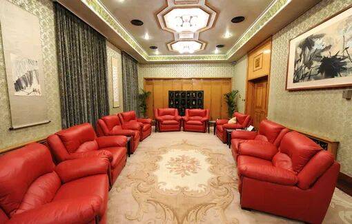 中方回应英方:强烈不满、坚决反对<strong></p>
<p>理财产品利率</strong>!