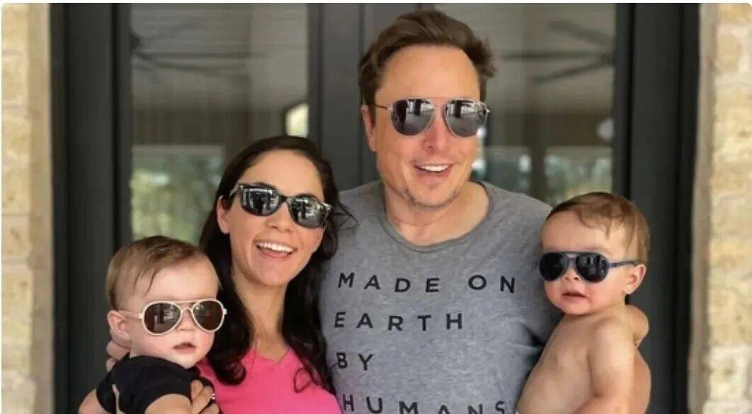 马斯克官宣小15岁高管女友<strong></p>
<p>理财产品利率</strong>,毕业于耶鲁大学是AI专家,马斯克母亲力赞:她又智慧又独立