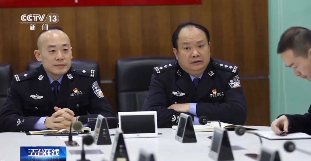 广州南站<strong></p>
<p>理财中心</strong>,一男子频繁“上厕所”,被警方盯上