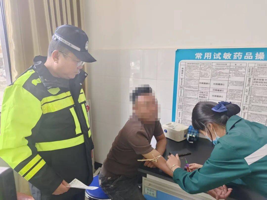 “我根本没反应过来!”刚下车就被撞倒<strong></p>
<p>理财中心</strong>,人都懵了