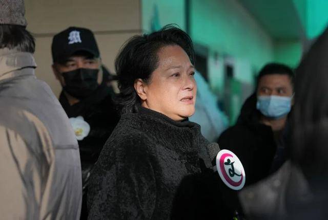 何晴之子追思：妈妈很喜欢雪<strong></p>
<p>贷贷网理财</strong>，北京这场雪好像是为她而下