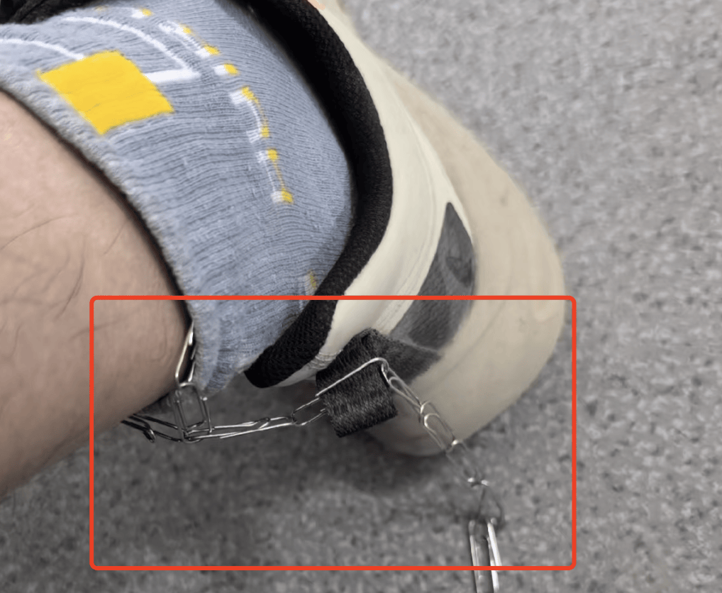 被静电支配的冬天:年轻人正在给自己“接地线”