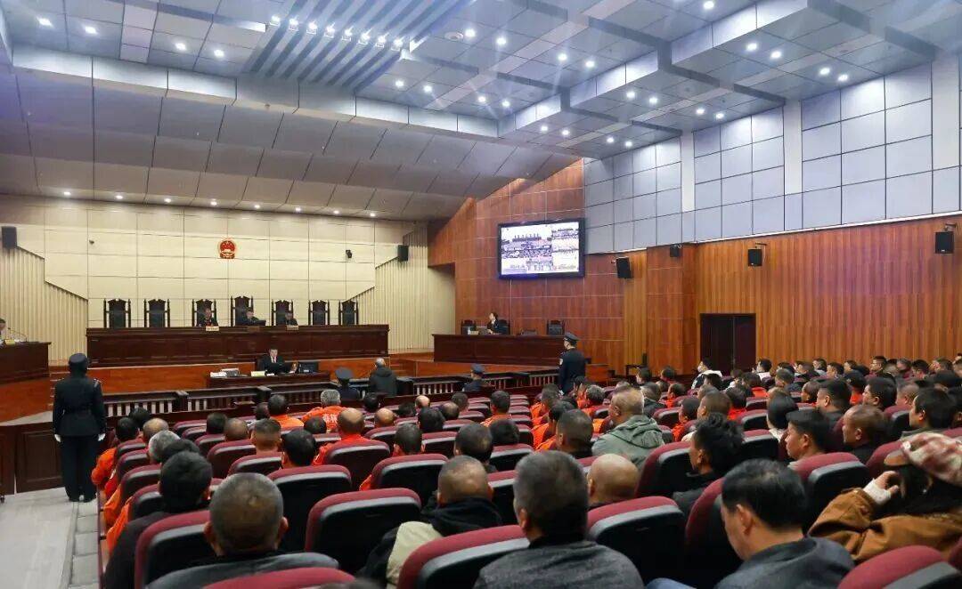 太冲动！75岁老人如此泄愤<strong></p>
<p>低风险理财</strong>，被判刑11年！