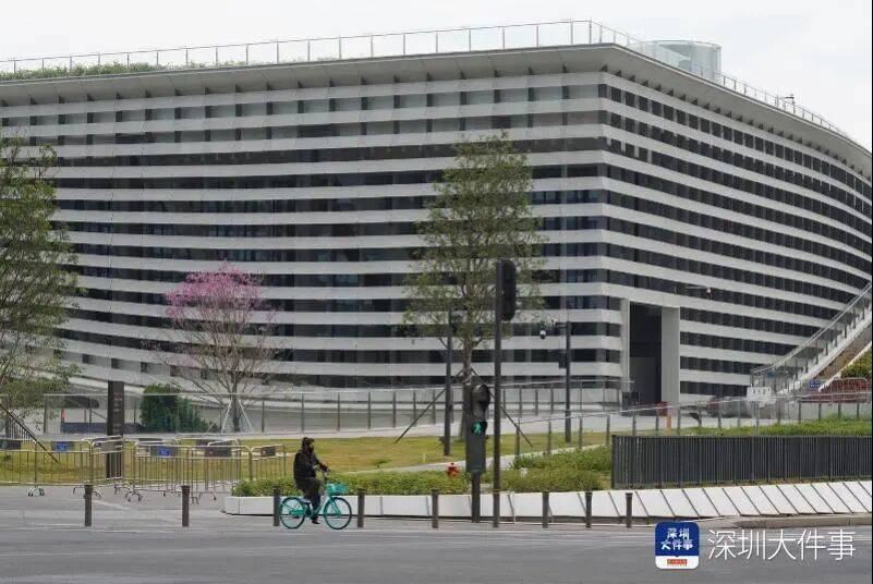 已撤下！深圳网红地标火速拆除争议招牌<strong></p>
<p>低风险理财</strong>，曾连夜发公开信